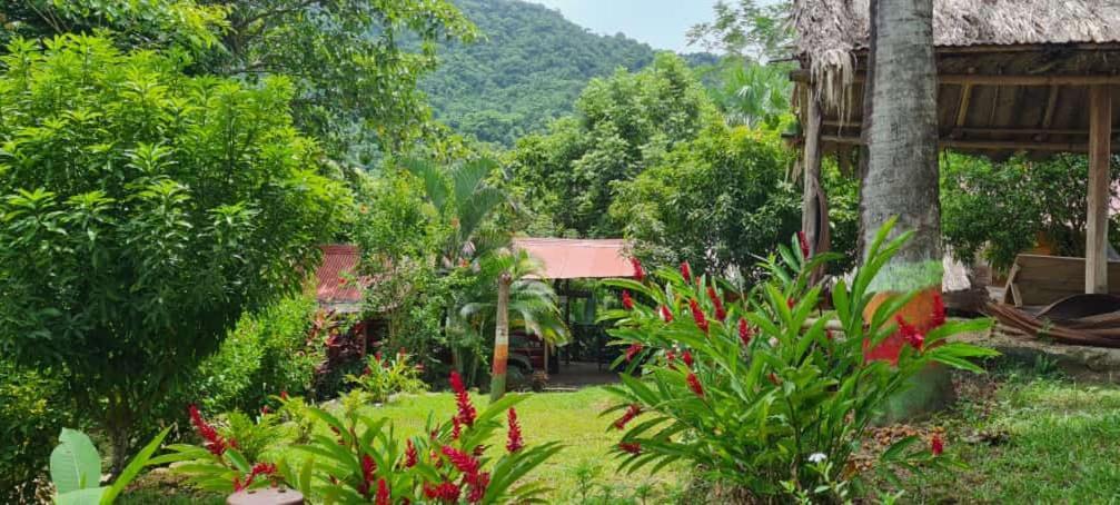 Eco Hostal Monolandia El Zaino Εξωτερικό φωτογραφία